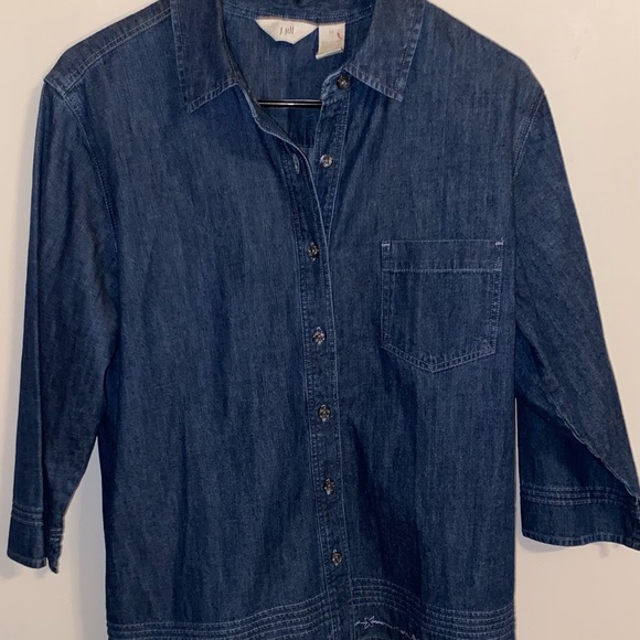 J. Jill Denim Embellished Denim Shirt 3/4 Sleeve Embroidered Beautiful Top NWOT - Picture 3 of 11